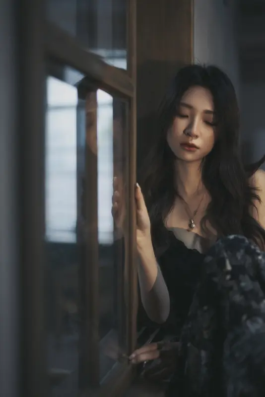 [YITUYU艺图语]2025.01.18 孤独感 失眠面包蟹 - 艺图语