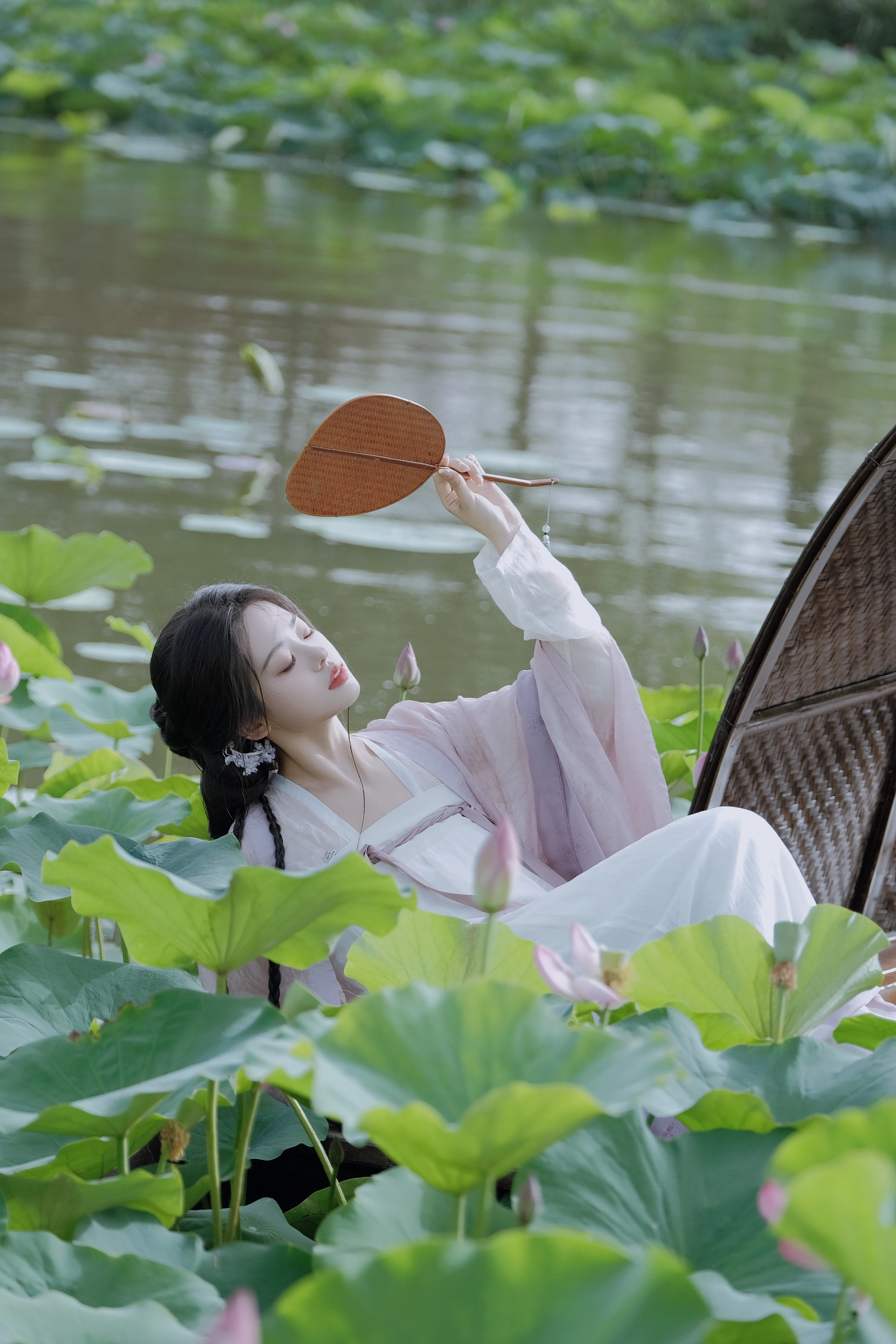 [YITUYU艺图语]2025.01.20 荷 瑶瑶 2